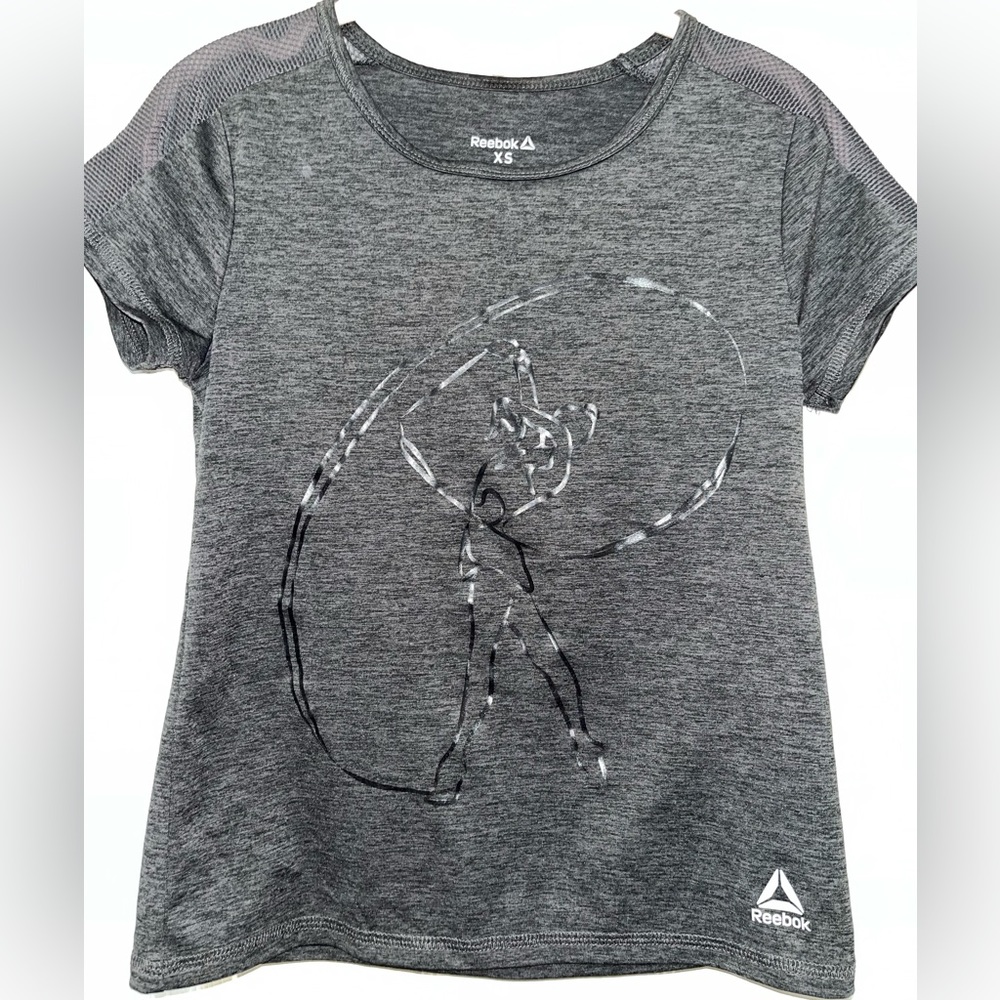 Girl Reebok shirt, gray, size xs 6-8